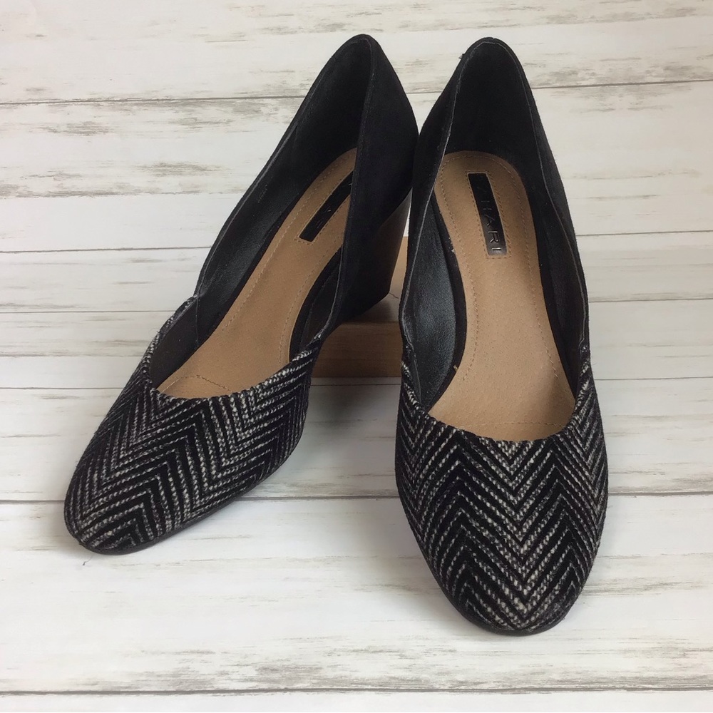 Tahari Palace Wedge Heels